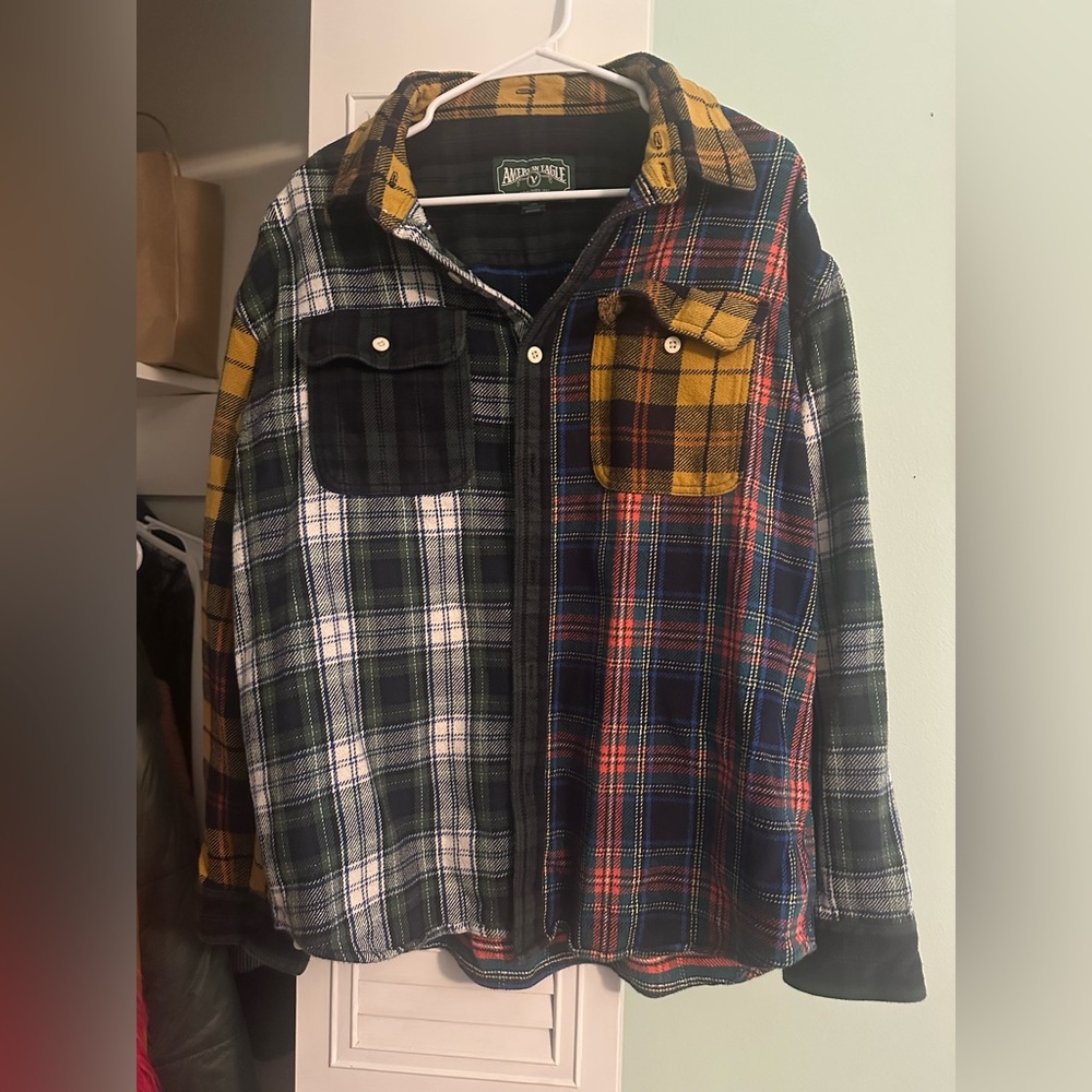 American Eagle Outfitters Green and Black Plaid Flannel Shirt Jacket